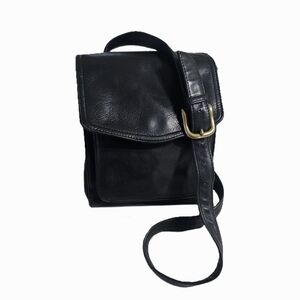 Vintage Fossil Black Leather Crossbody 75082